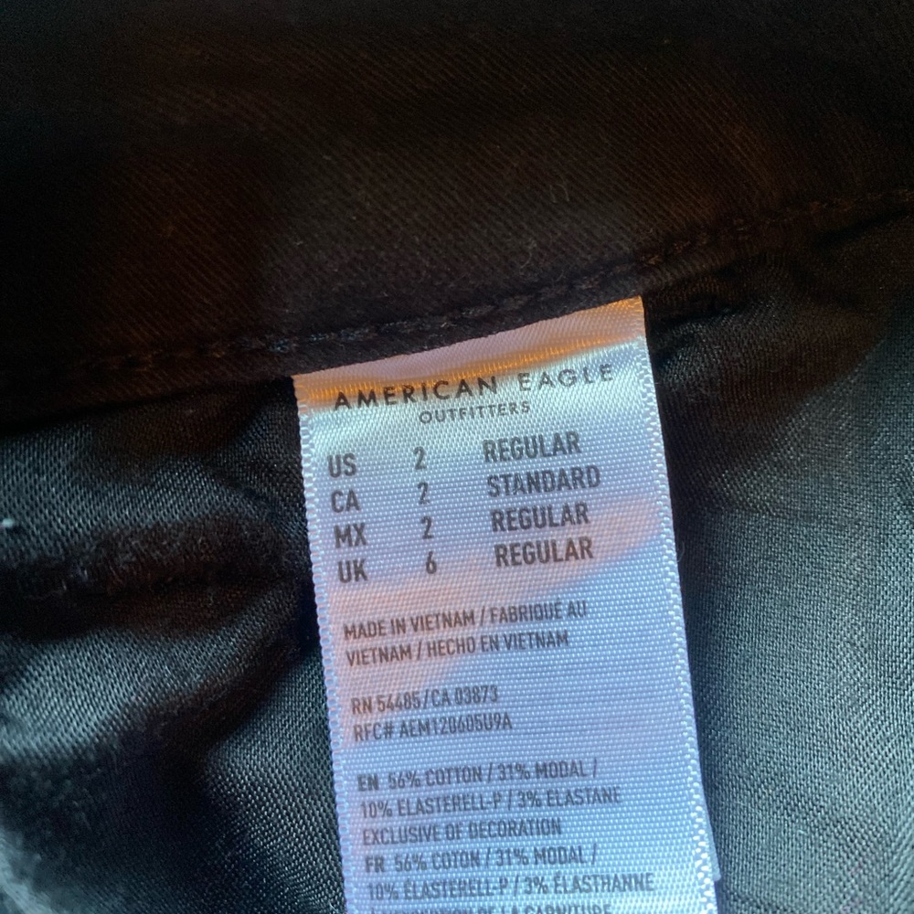 American Eagle Pants - Picture 4 of 5